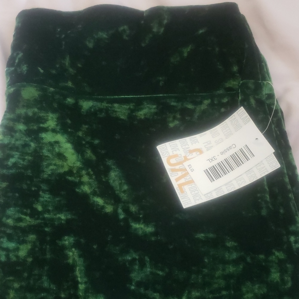 LULAROE Cassie Skirt